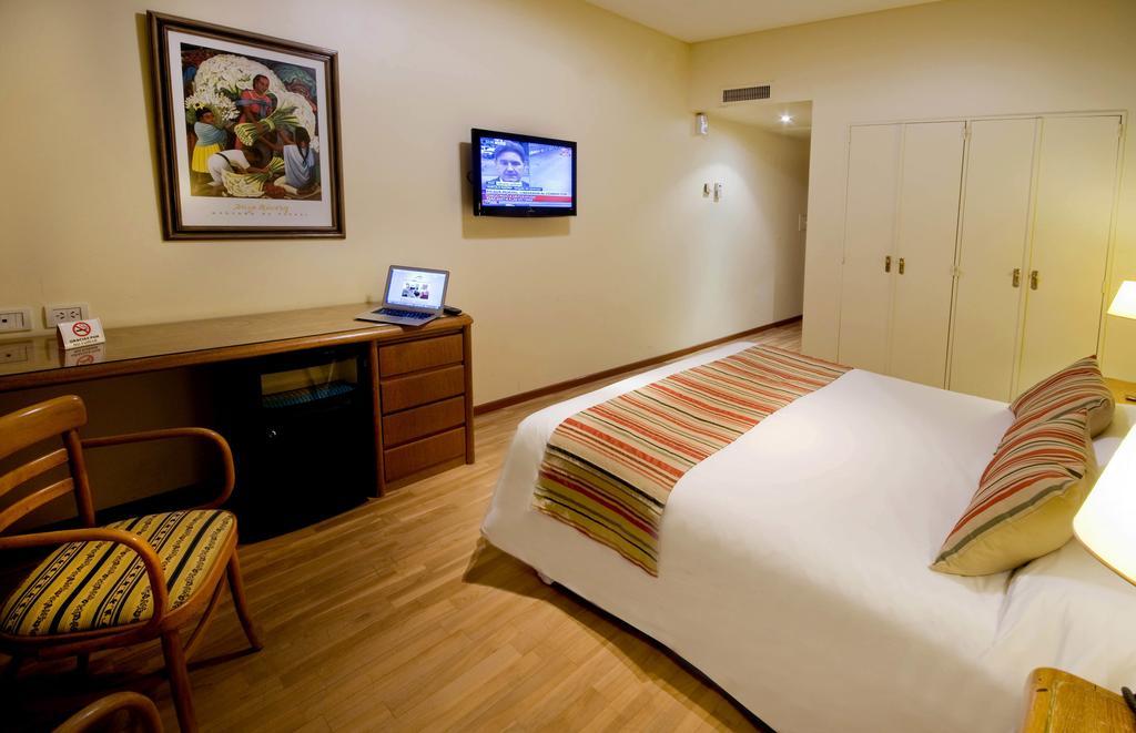 Hotel Argos Bahía Blanca Δωμάτιο φωτογραφία