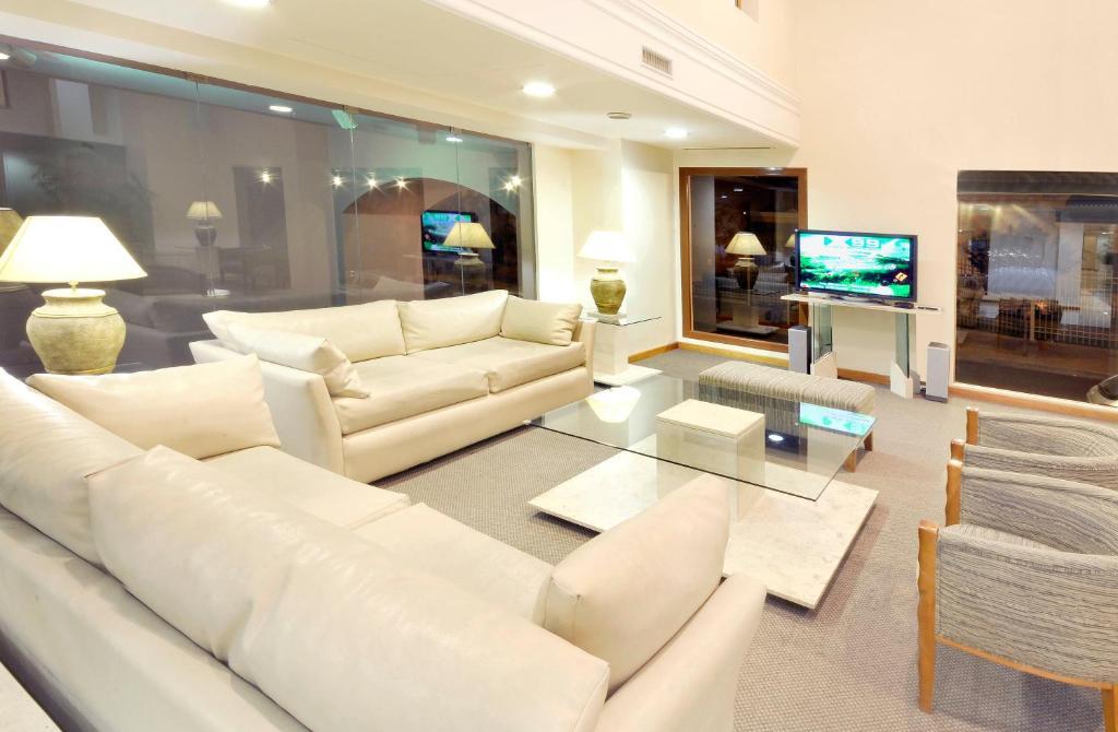 Hotel Argos Bahía Blanca Εξωτερικό φωτογραφία